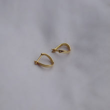 Load image into Gallery viewer, Alma Earrings - Gold
