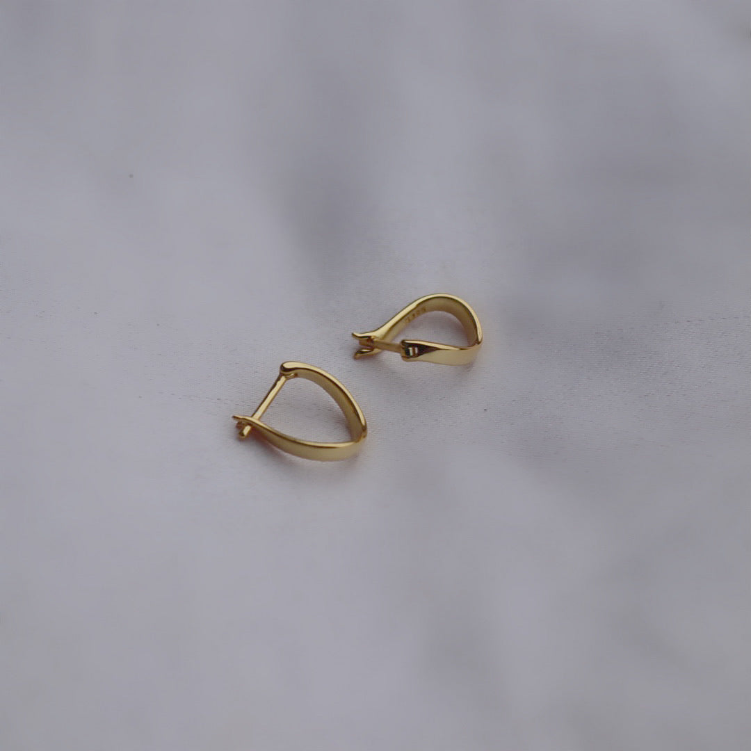 Alma Earrings - Gold