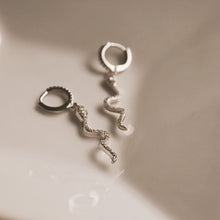 Load image into Gallery viewer, Isabella Earrings - Silver
