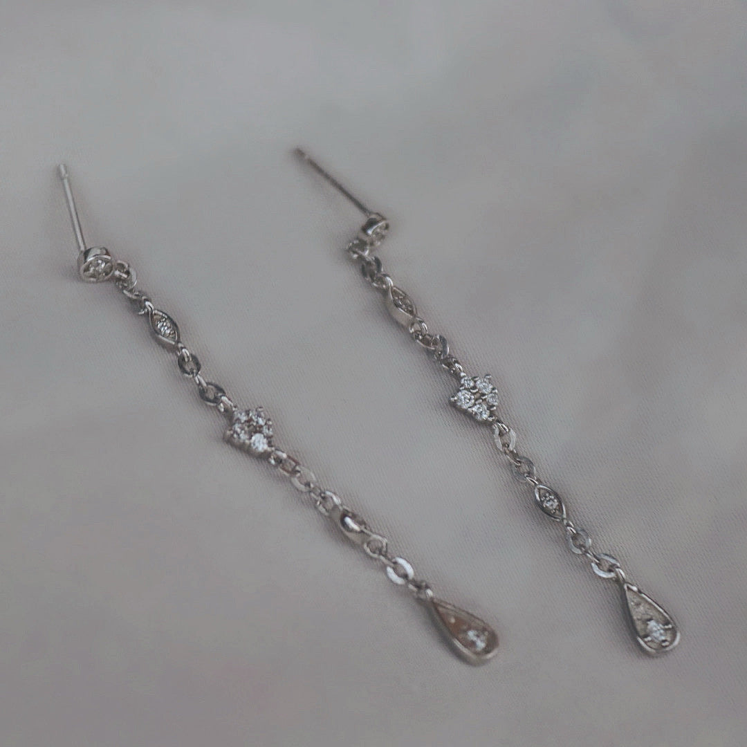 Anaya Earrings - Silver