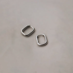 Tilde Earrings - Silver